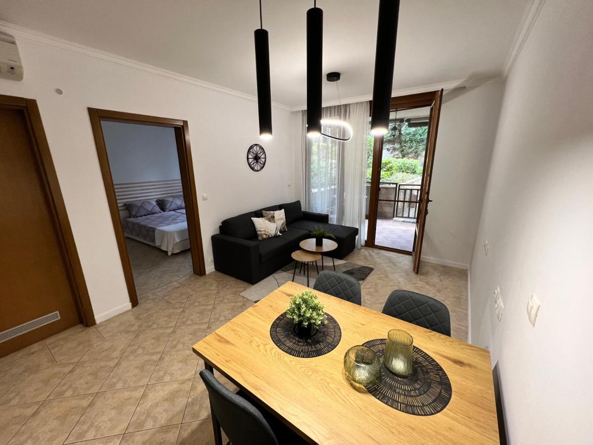 Eve Santa Marina Apartments II - Sea, Pools, Relax سوزوبول المظهر الخارجي الصورة