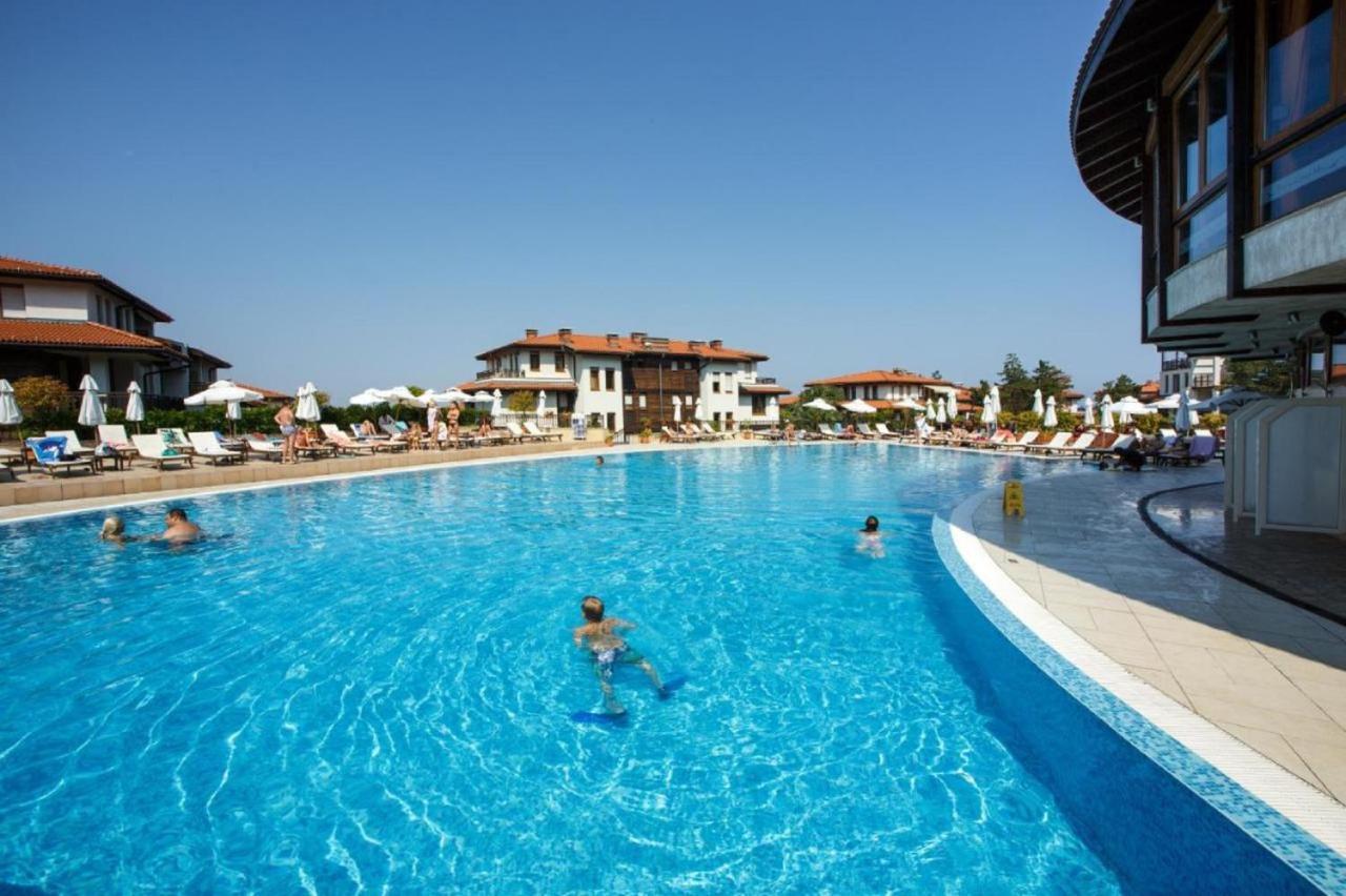 Eve Santa Marina Apartments II - Sea, Pools, Relax سوزوبول المظهر الخارجي الصورة